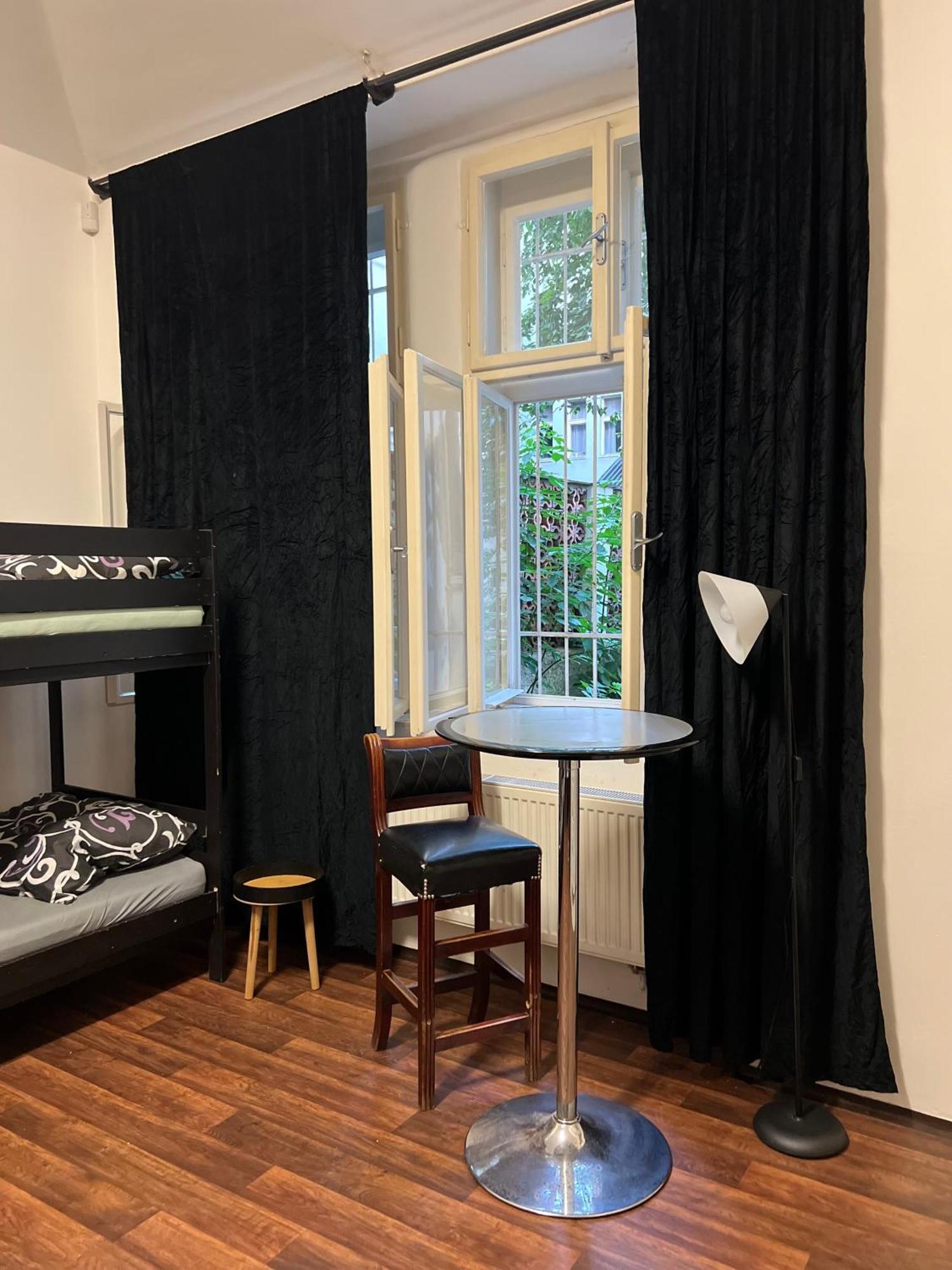 Apartment Moon 프라하 외부 사진